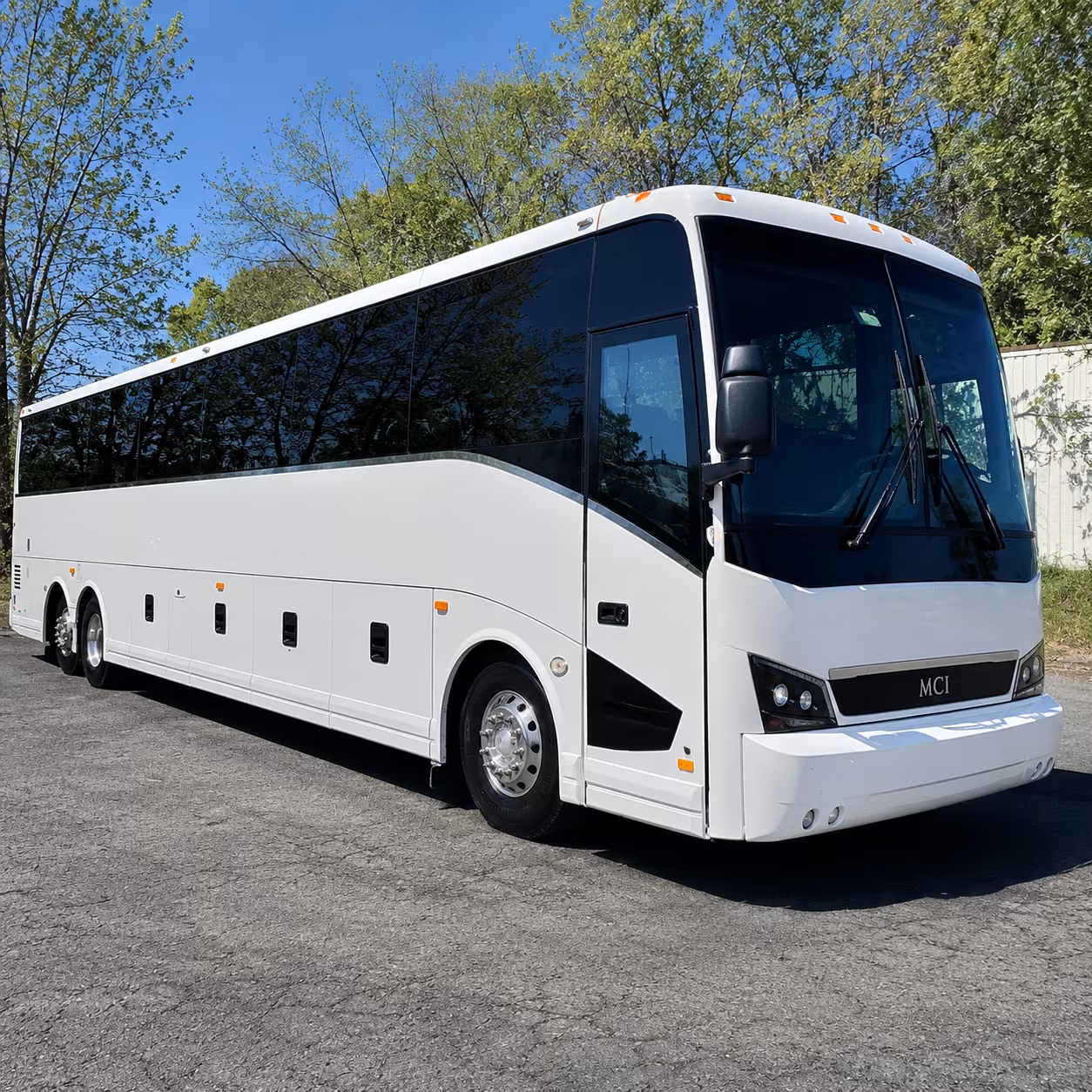 charter buses for destination wedding weekends at skytop lodge and the poconos