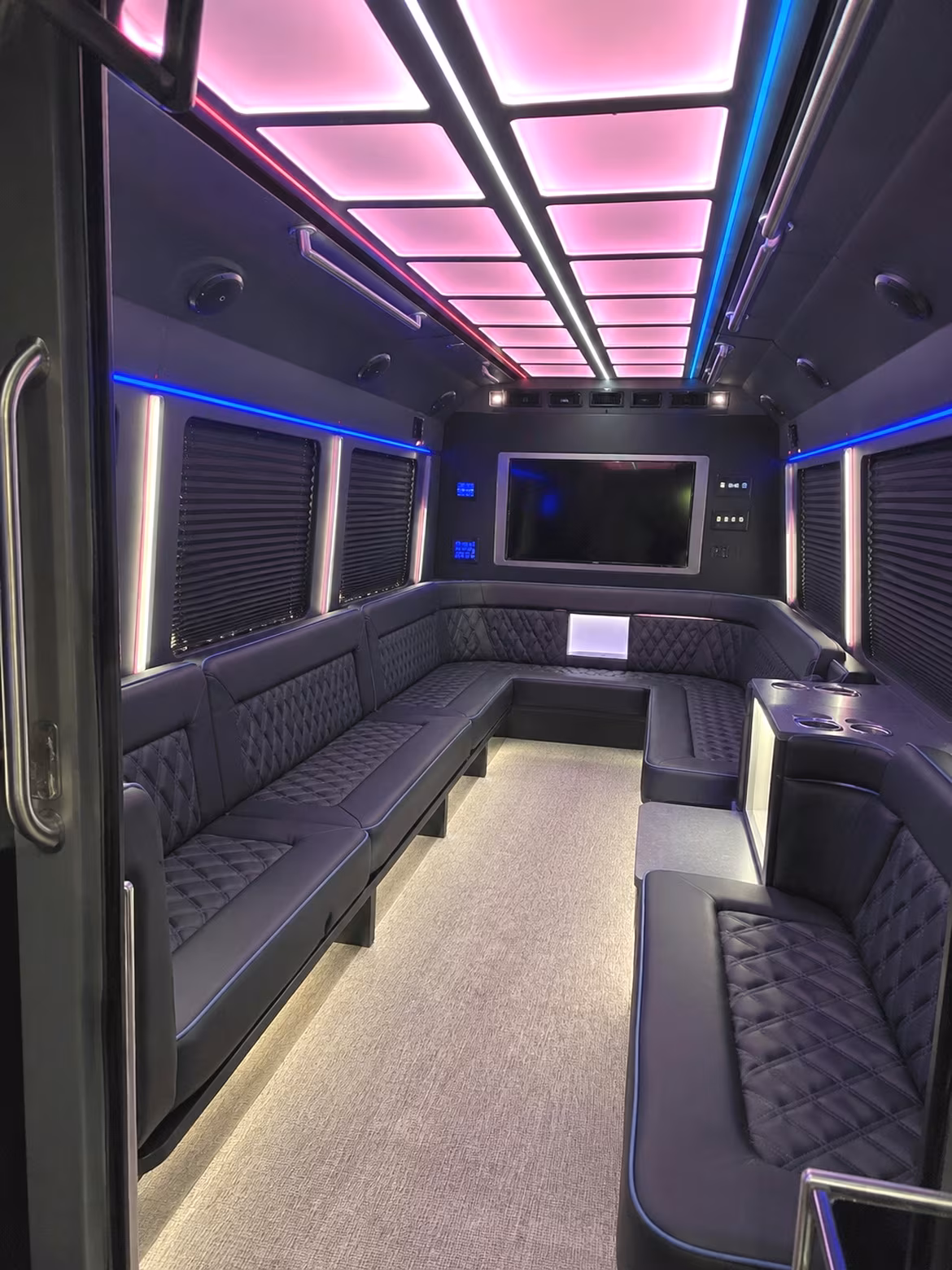 quinceanera sweet 16 party bus rental